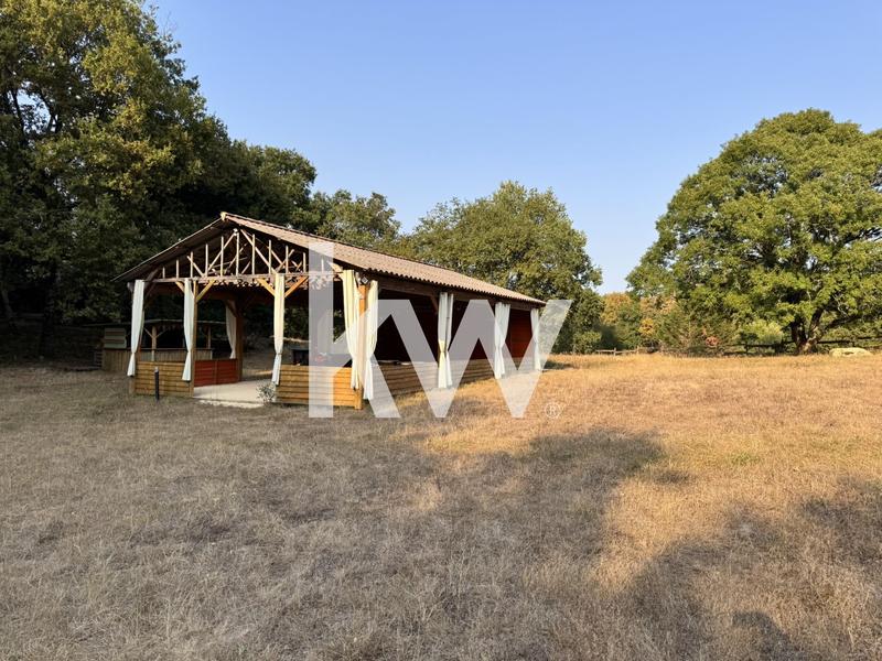 Maison - 133 m² - 6 pièces