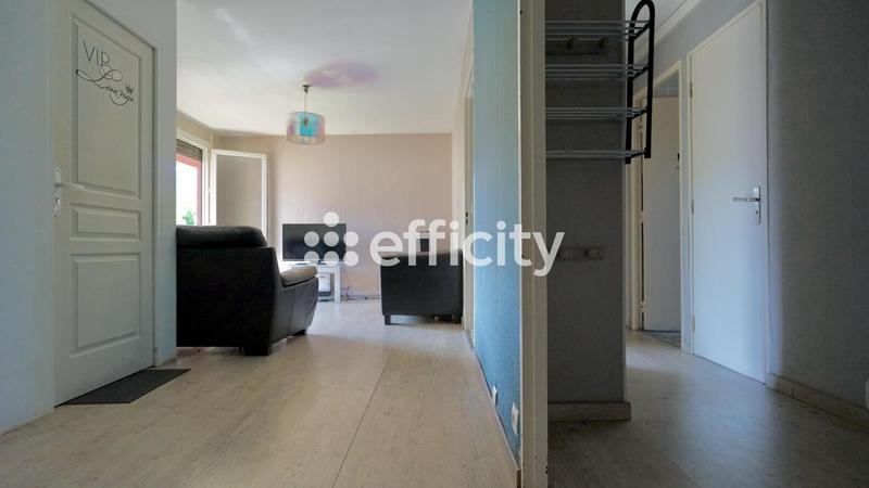 Appartement - 83 m² - 5 pièces