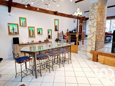Maison de village - 214 m² - 5 pièces