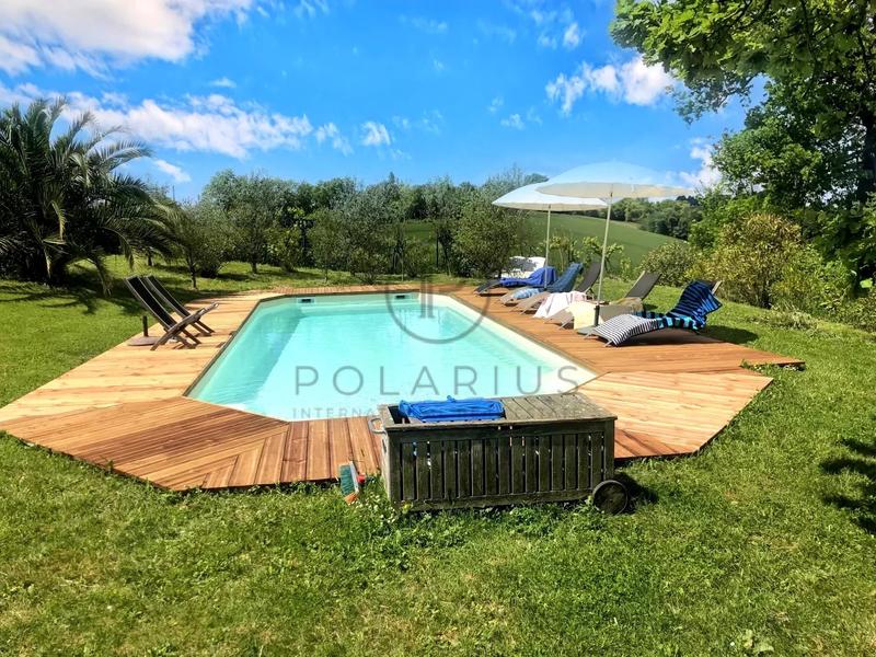 Villa - 253 m² - 8 pièces