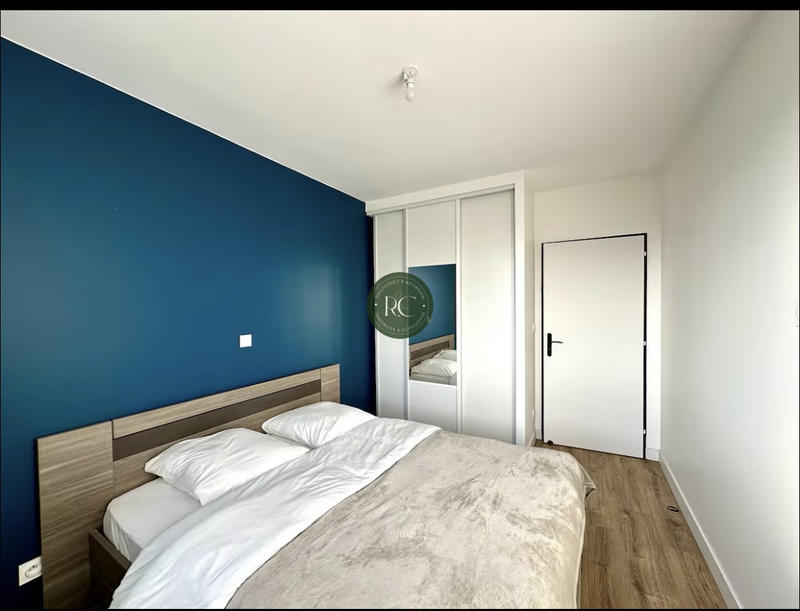 Appartement - 84 m² - 5 pièces