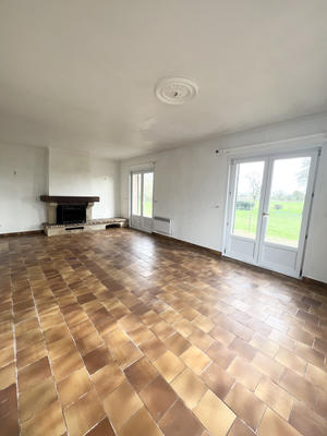 Maison - 98 m² - 4 pièces