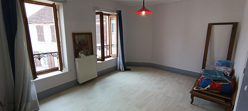 Maison - 180 m² - 6 pièces