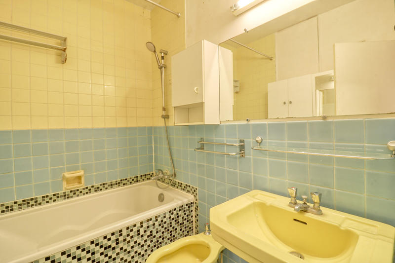 Appartement - 117 m² - 6 pièces