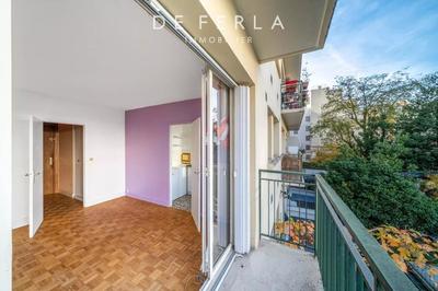 Studio - 25 m² - 1 pièce