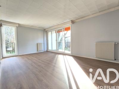 Appartement - 86 m² - 4 pièces