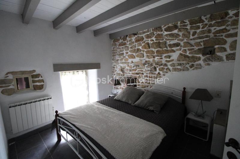 Demeure - 300 m² - 14 pièces