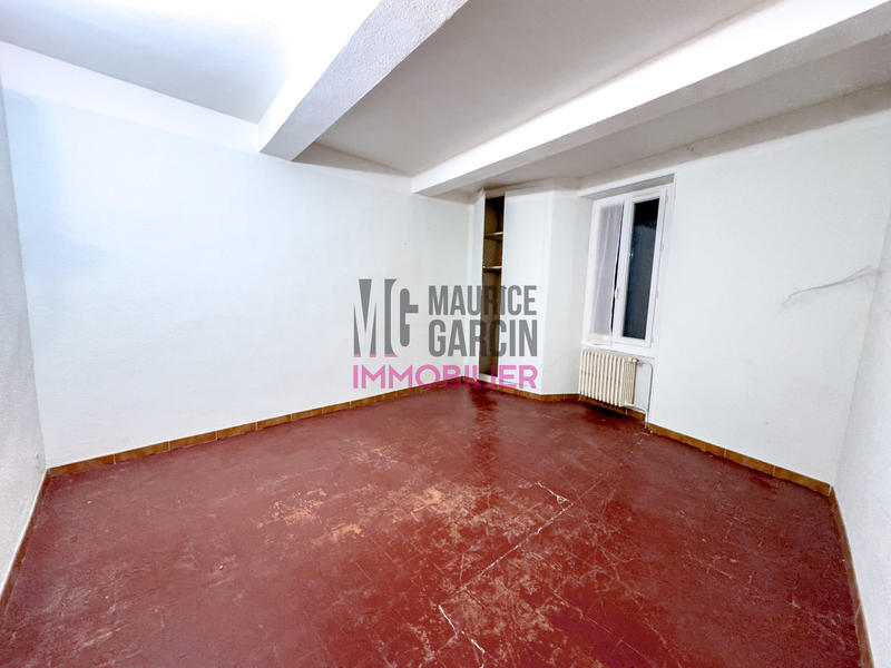 Maison - 280 m² - 13 pièces