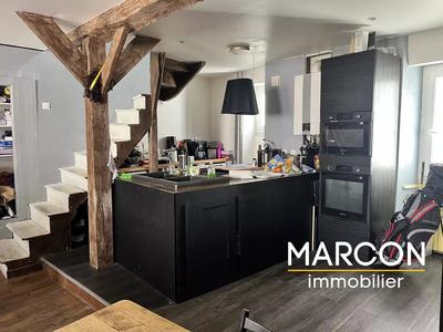 Maison de ville - 93 m² - 3 pièces