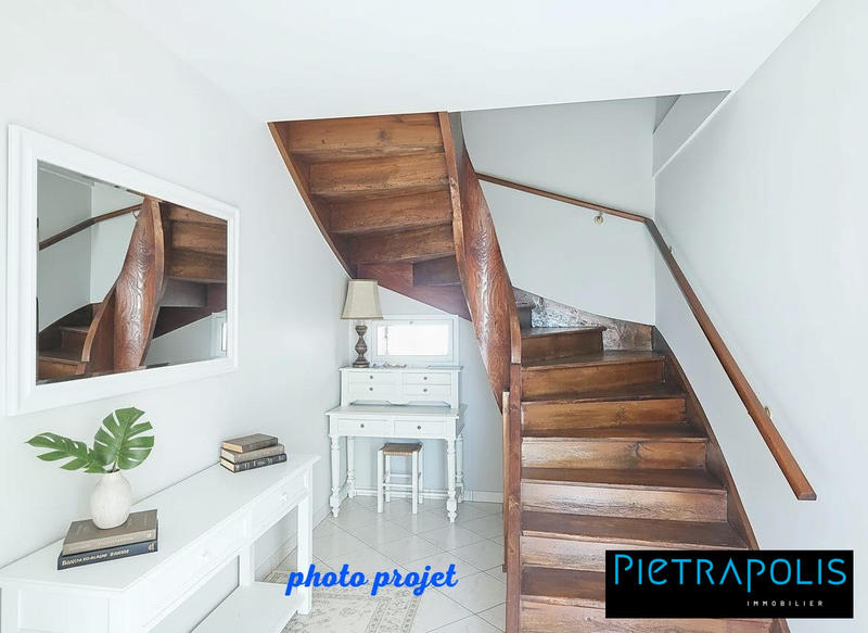 Maison ancienne - 165 m² - 6 pièces