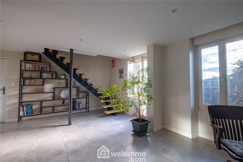 Maison - 156 m² - 5 pièces