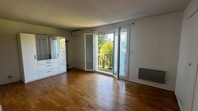 Maison - 167 m² - 8 pièces