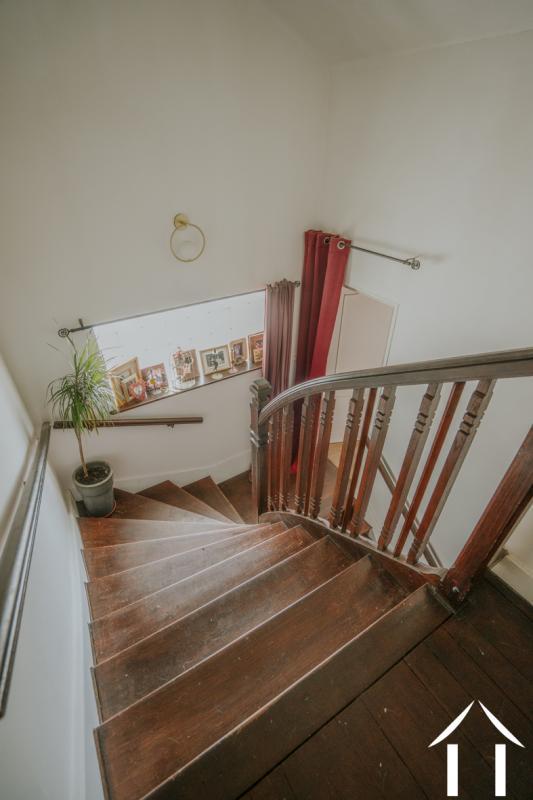 Maison - 248 m² - 8 pièces