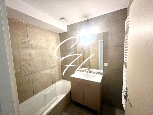 Appartement - 47 m² - 3 pièces