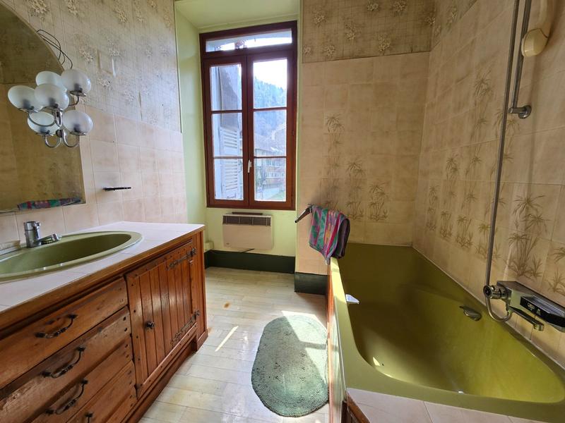 Appartement - 92 m² - 4 pièces