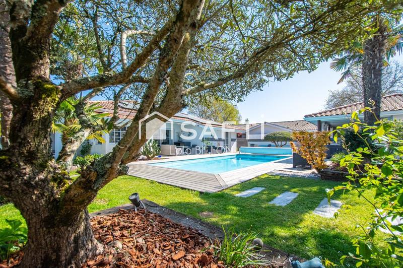 Maison - 141 m² - 5 pièces