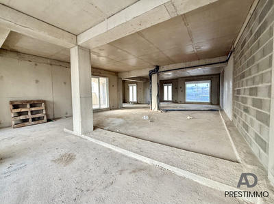 Local commercial - 122 m²