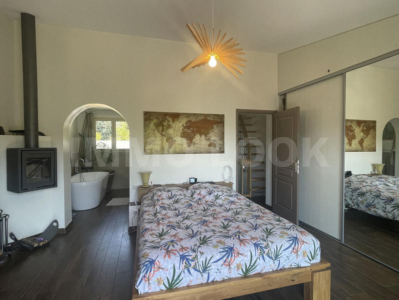 Maison - 190 m² - 7 pièces