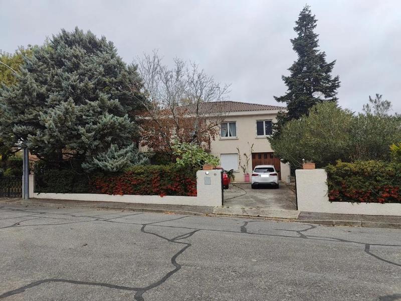 Maison - 146 m² - 6 pièces