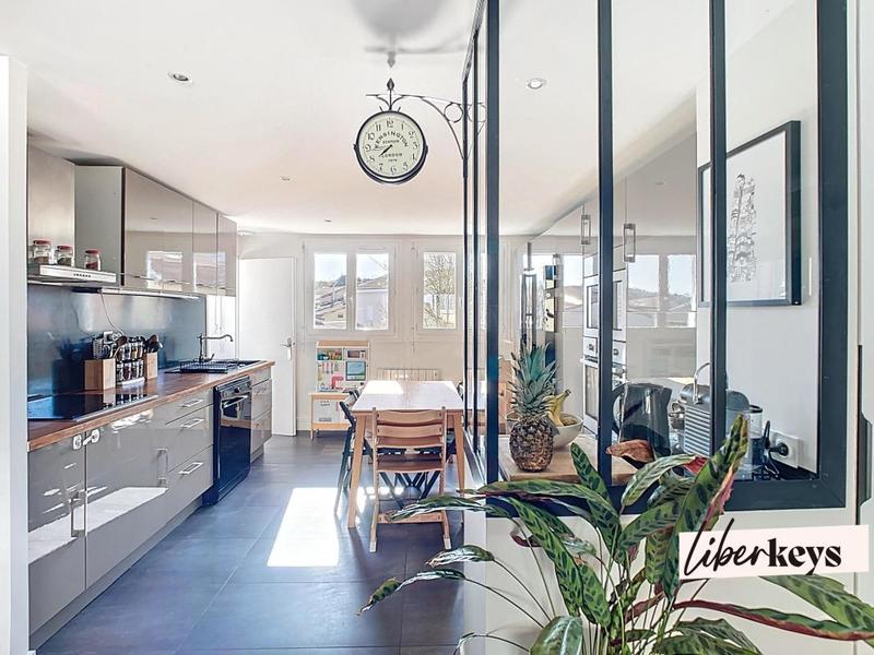 Appartement - 79 m² - 3 pièces