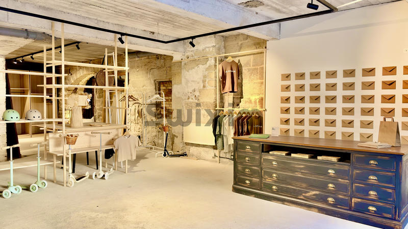 Local commercial - 150 m²