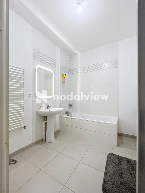 Appartement - 86 m² - 4 pièces