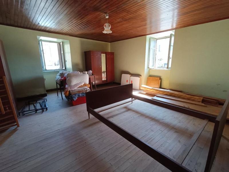 Corps de ferme - 168 m² - 7 pièces