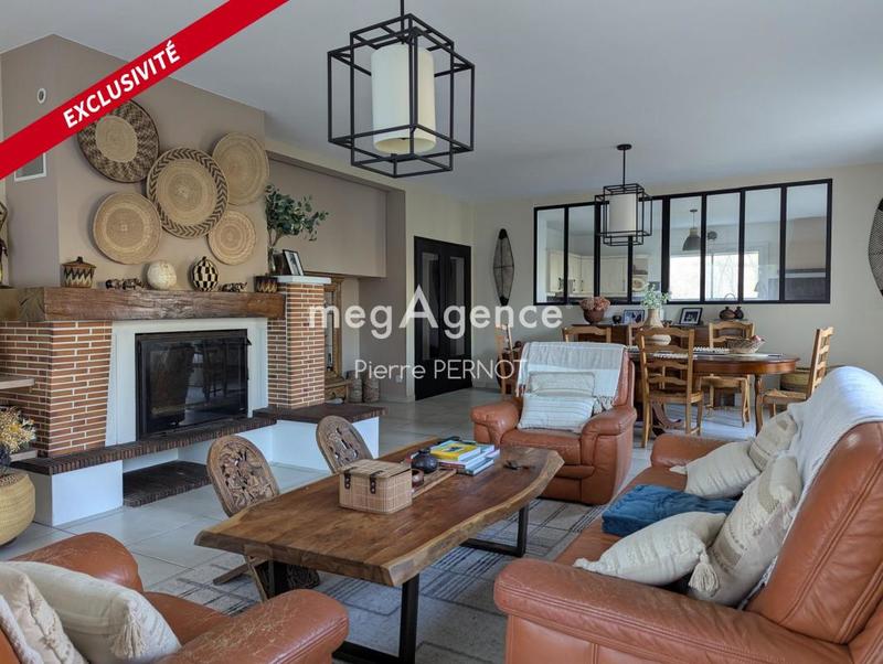 Maison de campagne - 200 m² - 10 pièces