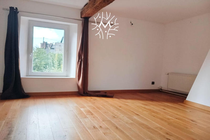 Maison - 172 m² - 7 pièces