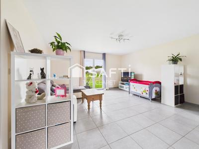 Maison - 107 m² - 5 pièces