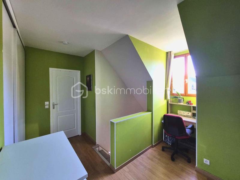 Maison - 137 m² - 4 pièces