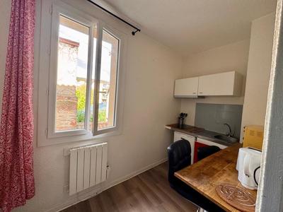 Studio - 15 m² - 1 pièce