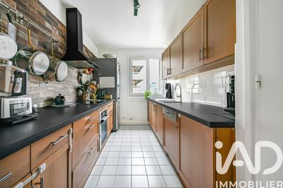 Appartement - 77 m² - 4 pièces