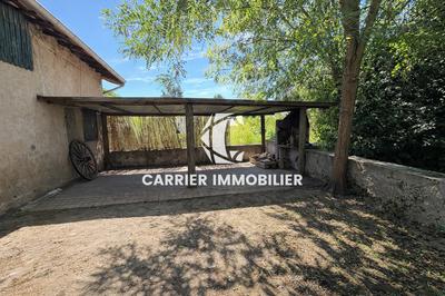 Propriété - 250 m² - 17 pièces