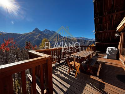 Maison - 147 m² - 7 pièces