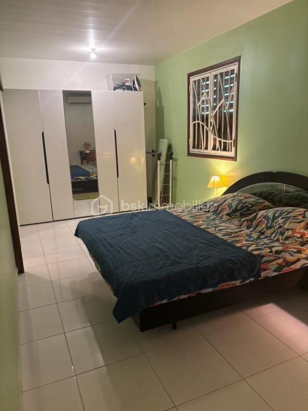 Maison - 90 m² - 3 pièces