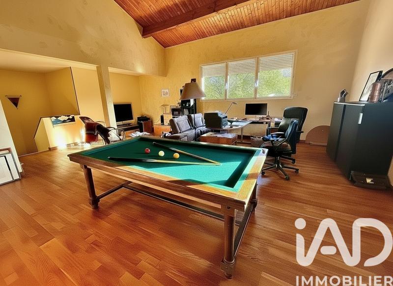 Maison - 309 m² - 10 pièces