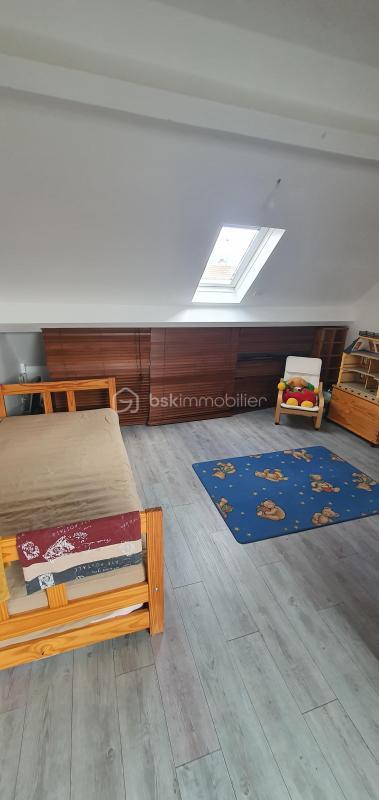Maison - 145 m² - 6 pièces