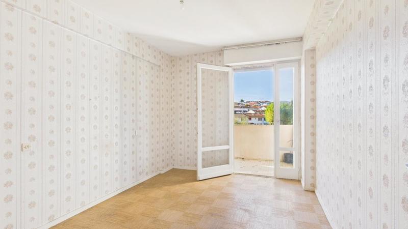 Appartement - 74 m² - 4 pièces