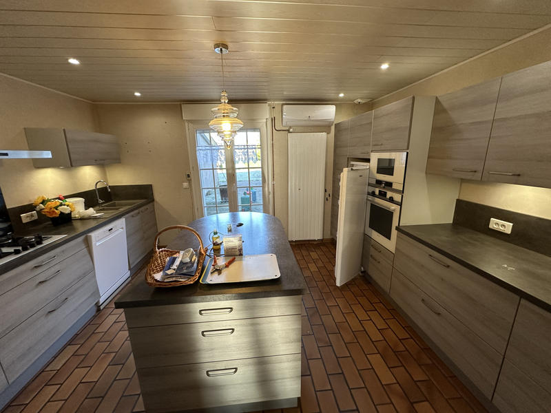 Maison - 170 m² - 5 pièces