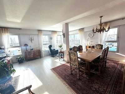 Appartement - 80 m² - 3 pièces