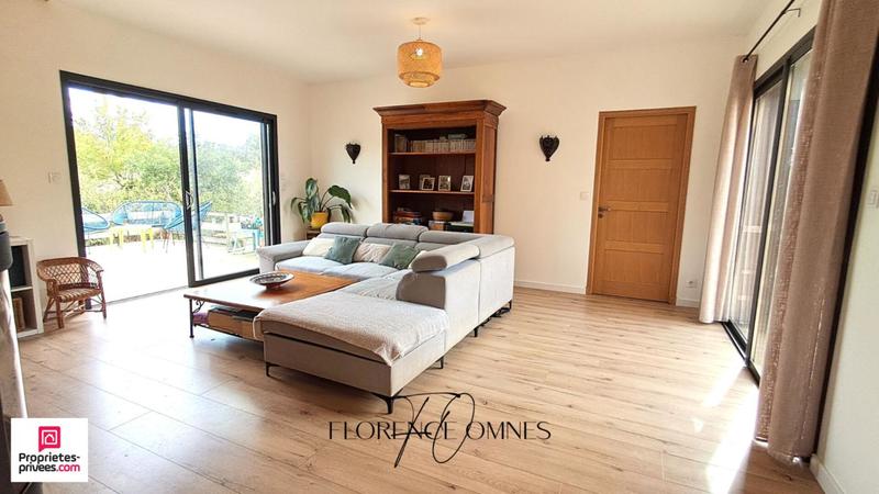 Maison - 140 m² - 6 pièces