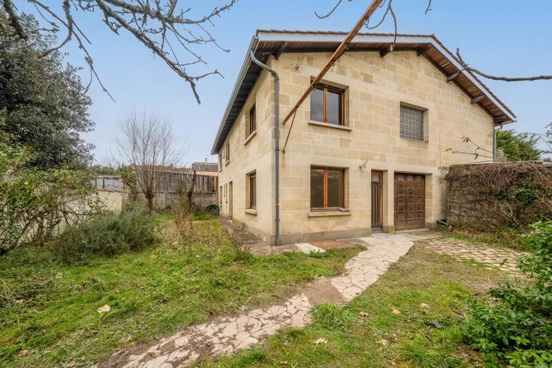 Maison - 120 m² - 5 pièces