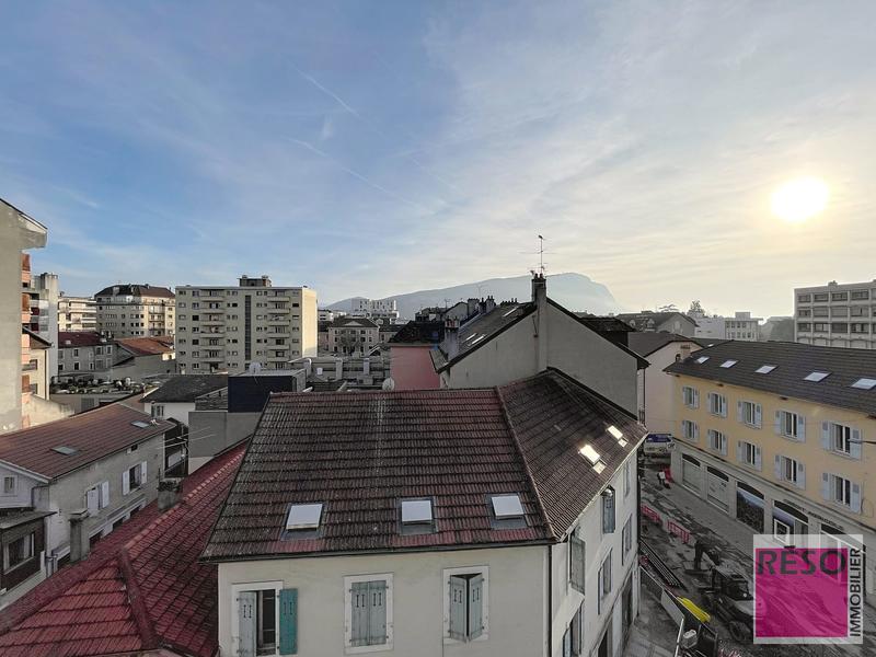 Appartement - 128 m² - 4 pièces