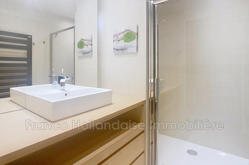 Appartement - 88 m² - 3 pièces