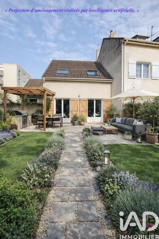 Maison - 94 m² - 4 pièces