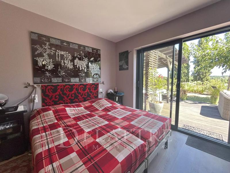 Villa - 30 m² - 5 pièces