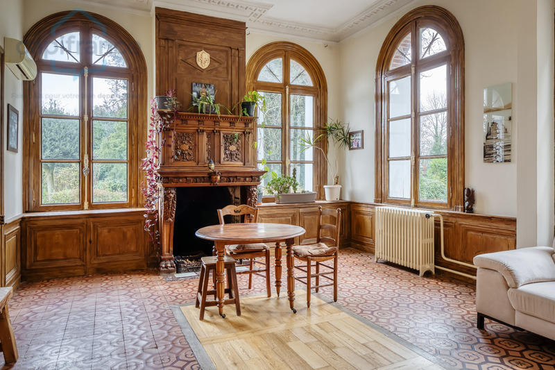 Maison bourgeoise - 442 m² - 12 pièces