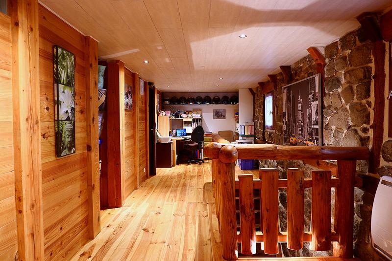 Maison - 284 m² - 5 pièces