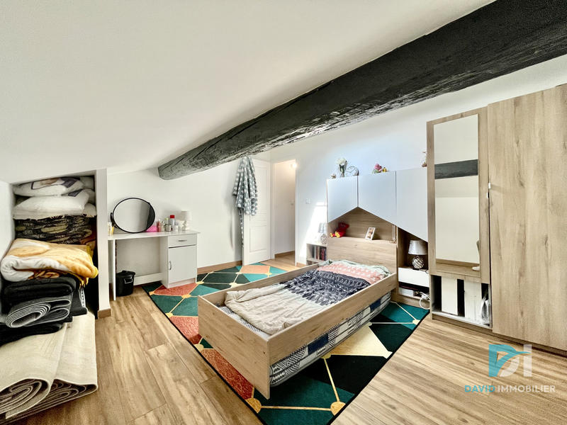 Appartement - 85 m² - 4 pièces